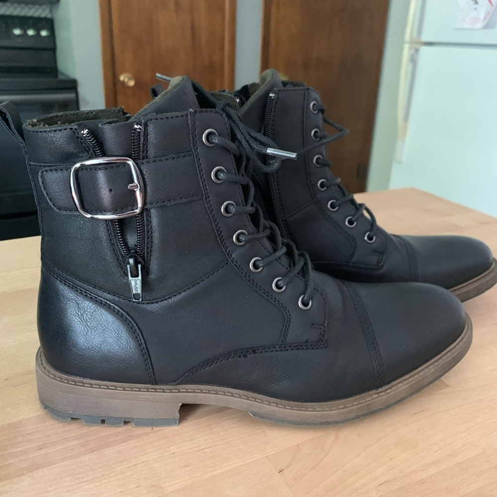 Apt 9 boots - Men’s size 9.5 - Like new! No flaws. Perfect for fall